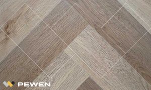 Piso Vinílico 7001 - Roble Romano